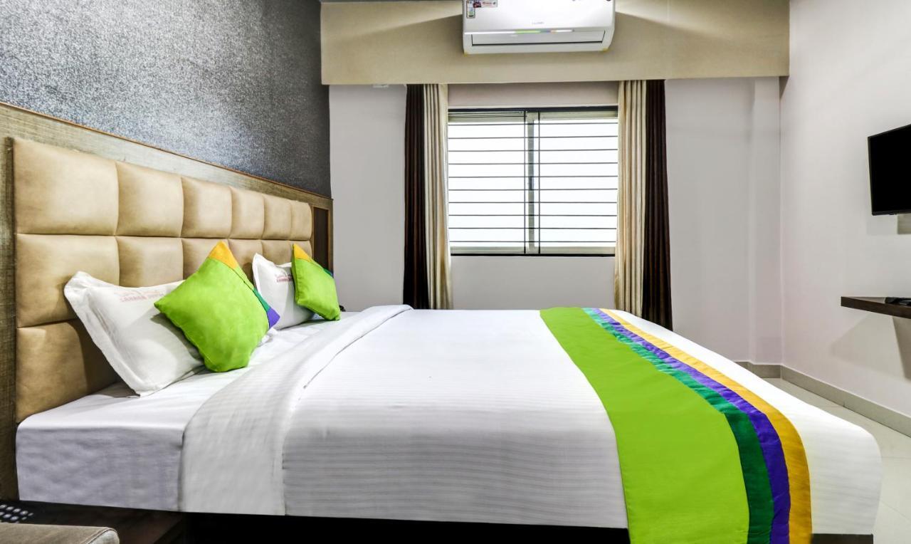 Treebo Sahara Suites 750 M From St Johns Medical College And Hospital بنغالور المظهر الخارجي الصورة
